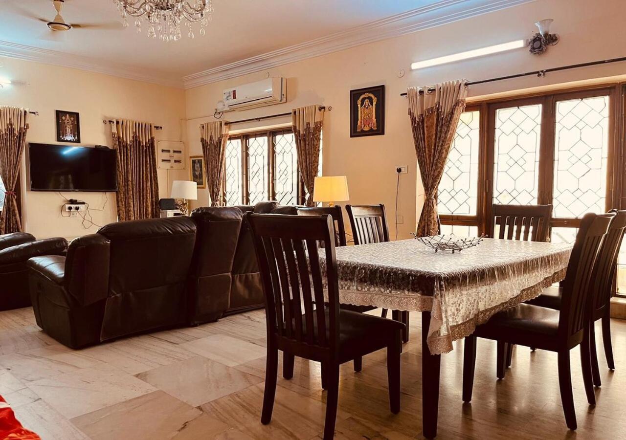 Best Individual Home Stay Near Apollo Jubilee Hills ไฮเดอราบัด ภายนอก รูปภาพ
