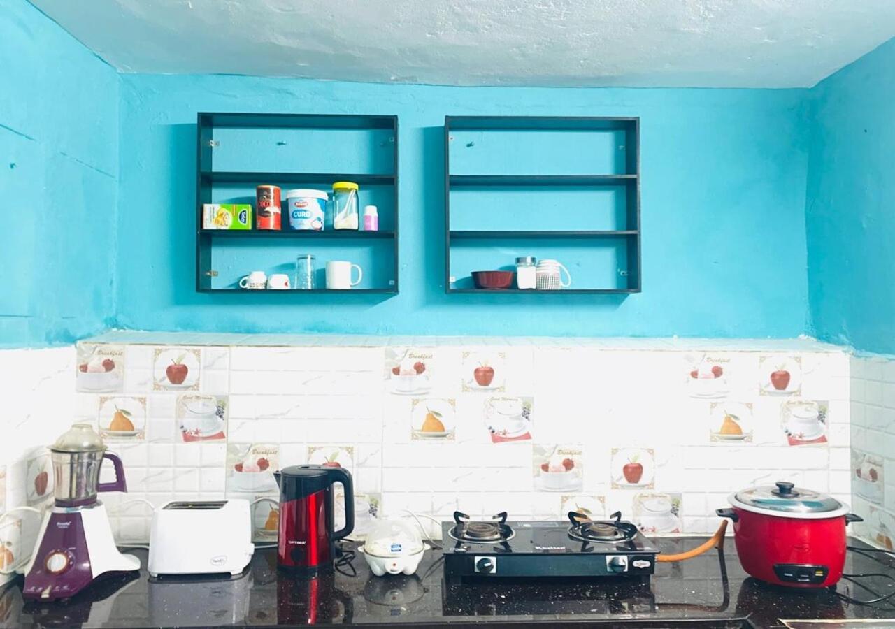 Best Individual Home Stay Near Apollo Jubilee Hills ไฮเดอราบัด ภายนอก รูปภาพ