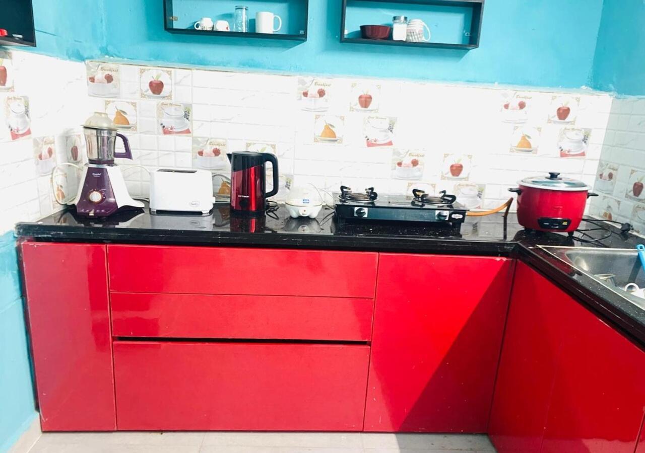 Best Individual Home Stay Near Apollo Jubilee Hills ไฮเดอราบัด ภายนอก รูปภาพ