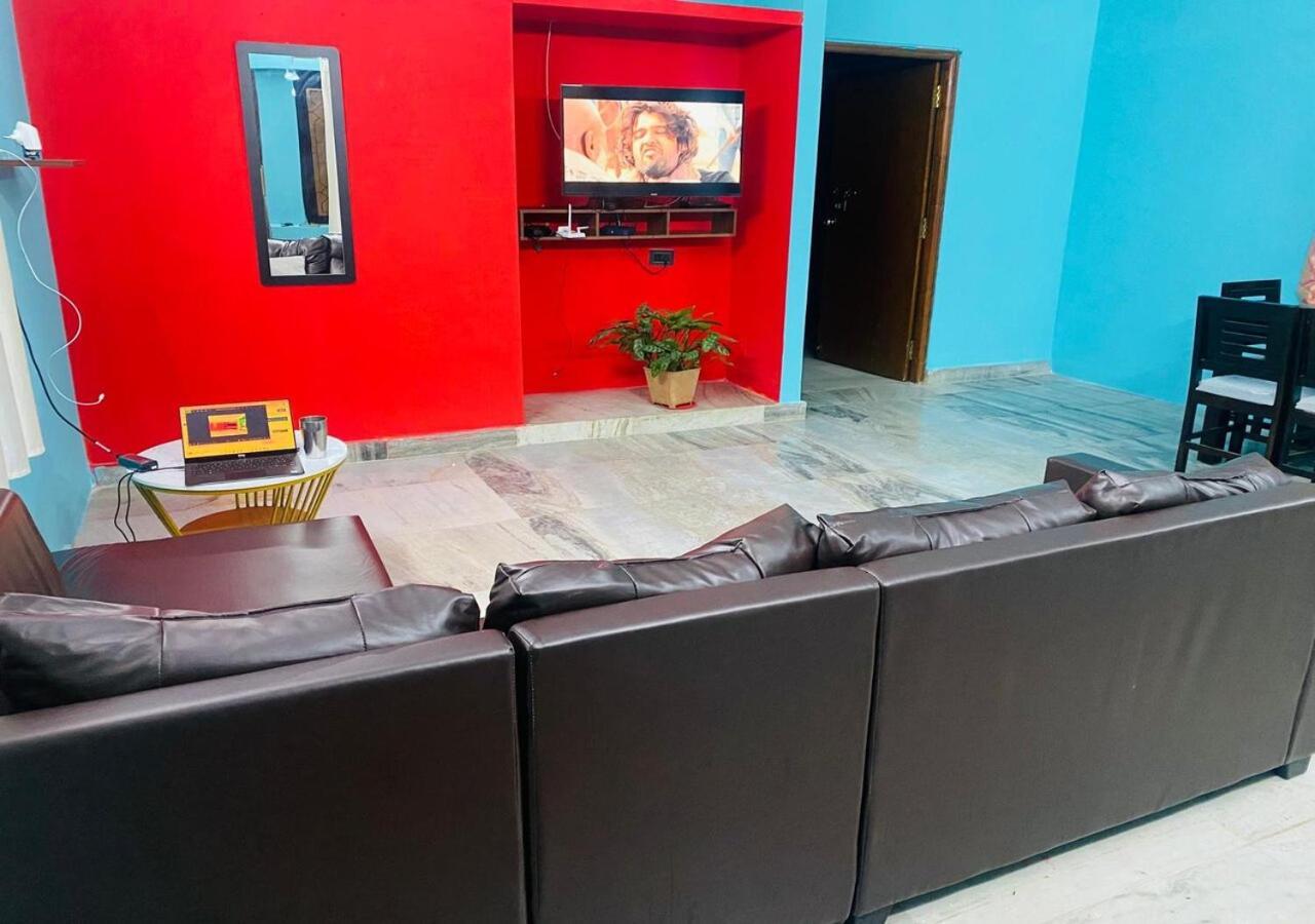 Best Individual Home Stay Near Apollo Jubilee Hills ไฮเดอราบัด ภายนอก รูปภาพ